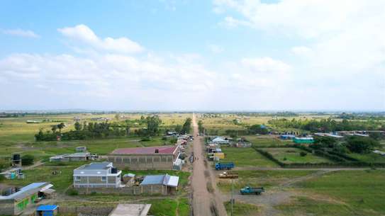 50*100 PLOTS FOR SALE IN JUJAFARM ATHI @850K image 4
