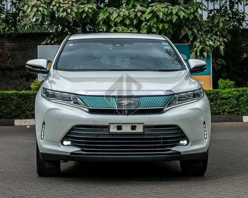 2018 Toyota harrier image 1