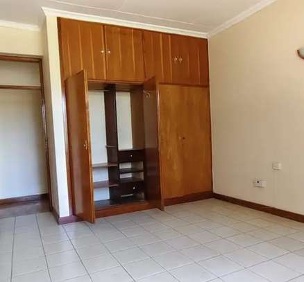 4 Bed House with En Suite in Thigiri image 11