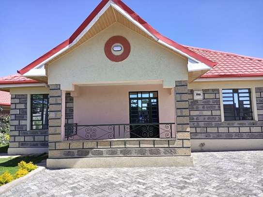3 Bed House with En Suite at Acacia image 13