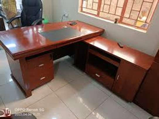 1.8 M Executive Mahogany Desk image 6