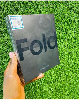 Samsung fold 4 image 1