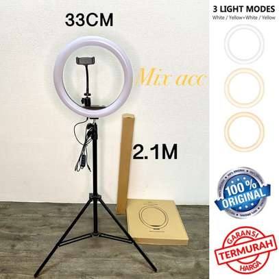 LED Video Ring Light Lamp 3 Lighting Modes Dimmable image 2