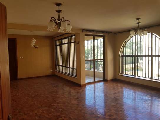 3 Bed Apartment with Parking in Kilimani image 4