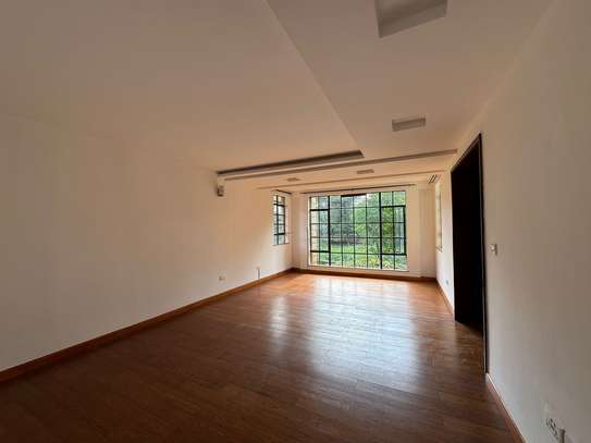 4 Bed Townhouse with En Suite in Kitisuru image 4