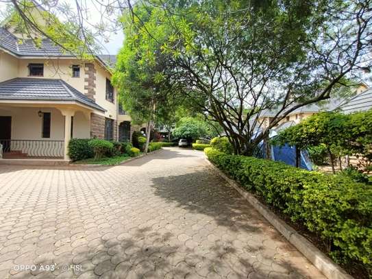 5 Bed Townhouse with Garden at Kaputei Road image 21