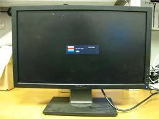 20 inches tft monitor image 15