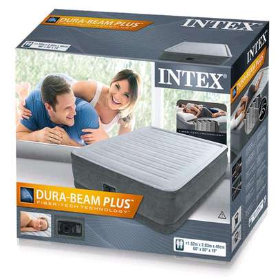 Intex Double Inflatable Mattress image 5