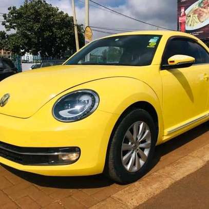2015 Volkswagen beetle ? image 2