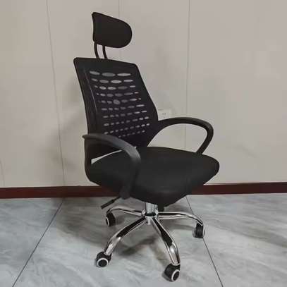 Adjustable Black Swivel Mesh Office Chair image 9