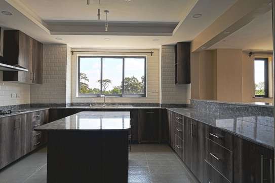 4 Bed Apartment with En Suite at Lavington image 11