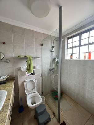 4 Bed House with En Suite in Loresho image 7