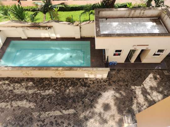 3 Bed Apartment with En Suite in Westlands Area image 13