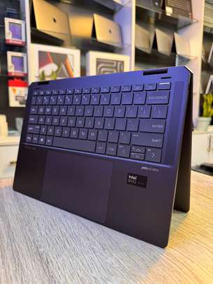 Hp Spectre 14 core Ultra 7 15H image 4