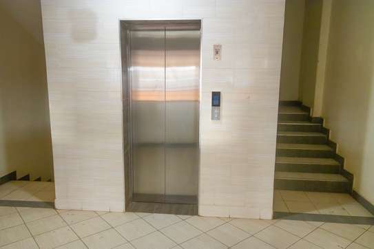 3 Bed Apartment with En Suite in Waiyaki Way image 2