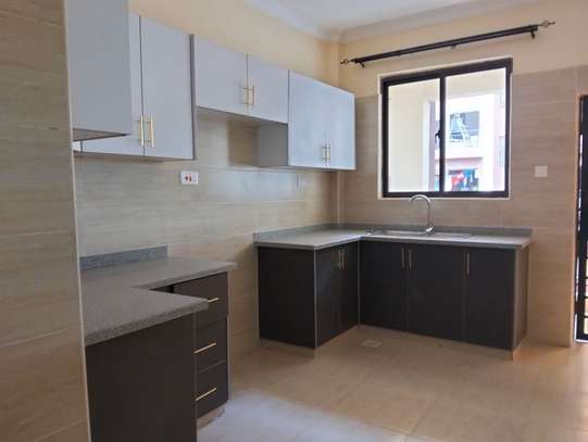 2 Bed Apartment with En Suite in Lavington image 1