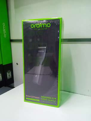 Oraimo Smart Trimer With 1 Combs image 1