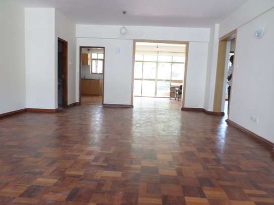 3 Bed Apartment with En Suite at Kilimani image 2