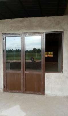 Aluminium windows work image 3