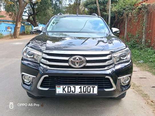 TOYOTA HILUX DOUBLE CAB AUTOMATIC REVO  2016 MODEL image 10