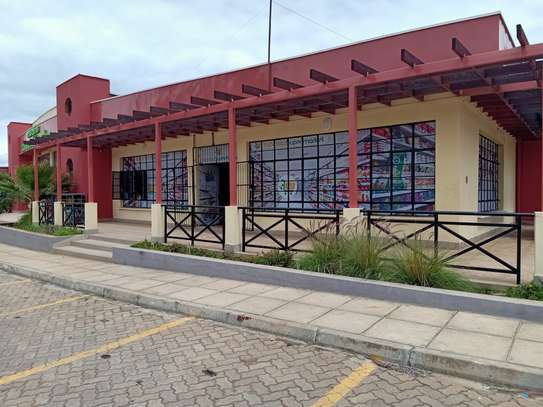 1 Bed Apartment with Swimming Pool at Kisaju - Isinya image 3