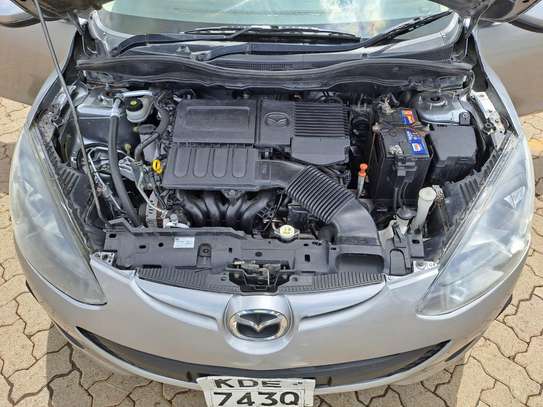 Mazda demio (Petrol) image 12