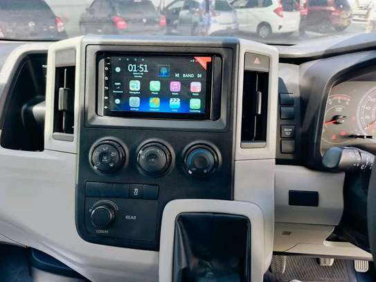 Toyota Hiace 9l manual diesel 2019 New shape image 8