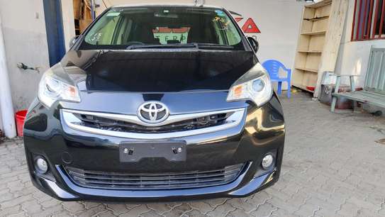 Toyota Ractis black 2017 Sport image 1