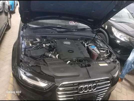 Audi A4 QUATTRO image 2