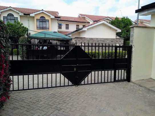 4 bedrooms plus dsq maisonette for sale in Syokimau image 1