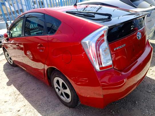 Toyota Prius fully loaded 🔥🔥 image 8