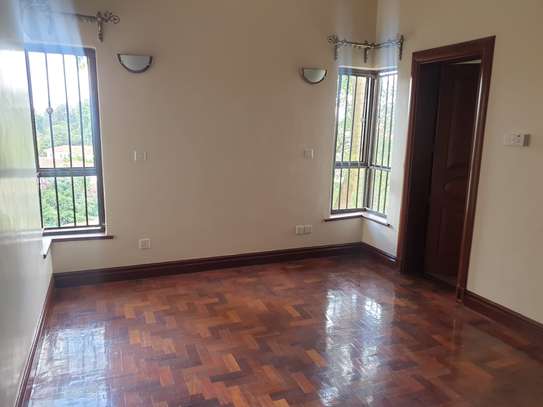 4 Bed Apartment with En Suite in Westlands Area image 8