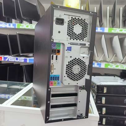 HP Z240 intel Xeon E3-1245 V5 8GB Ram 2TB HDD 3.5GHz image 4