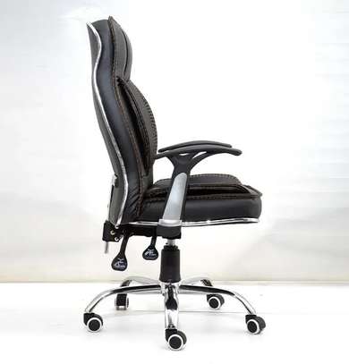 Office Chair : 360 Degrees Swivel Corporate Chair image 9