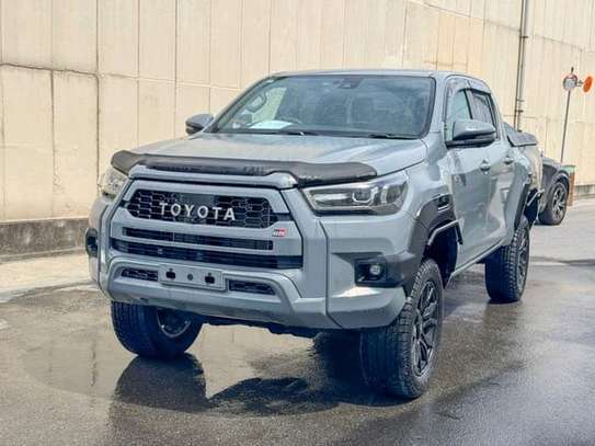 Toyota hilux double cub on sale in Kenya image 3