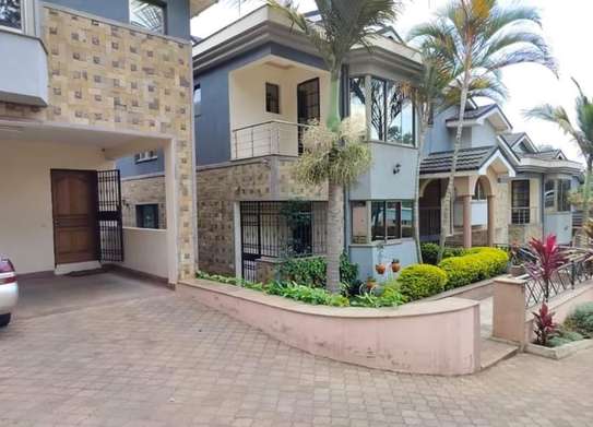 4 Bed Townhouse with En Suite in Westlands Area image 1