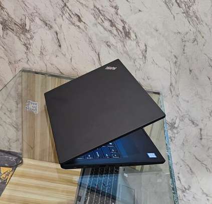 Lenovo ThinkPad T490 Intel Core i5 16GB RAM, 512 GB SSD image 4