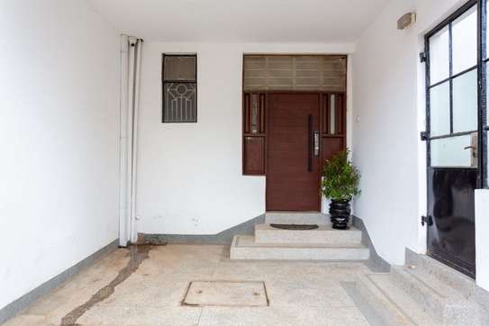 4 Bed Townhouse with En Suite at Kileleshwa image 8