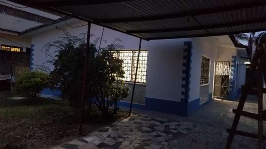 2 Bed House with En Suite at Bamburi image 8