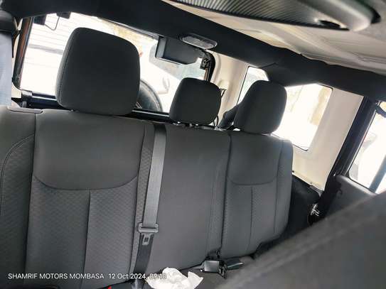 Jeep wrangler Sahara sport 2018 image 7