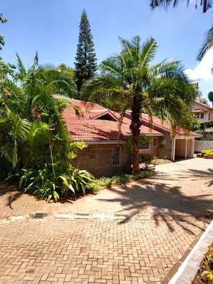 6 Bed House with En Suite at Gigiri Close To The Un image 33