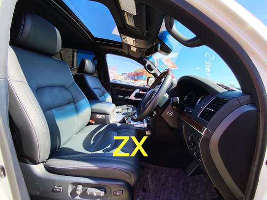 Toyota Landcruiser ZX 2016 image 3