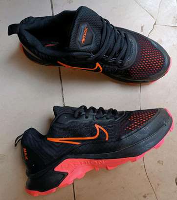 Nike air best sale max 220