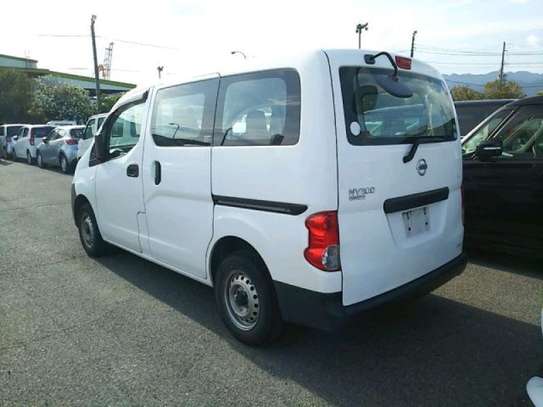 NV200 (low deposit of 550,000 accepted) image 4