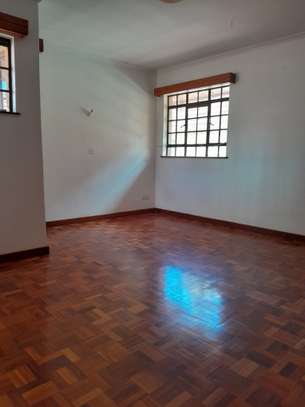 5 Bed Townhouse with En Suite at Kileleshwa image 13