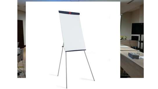 FLIPCHART FOR HIRE image 1