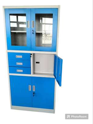 Metallic file Cabinet with safe image 3