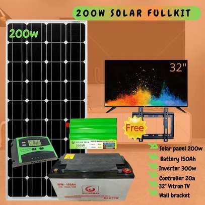 Solarmax 200W Solar Panel Fullkit With 32" Tv image 1