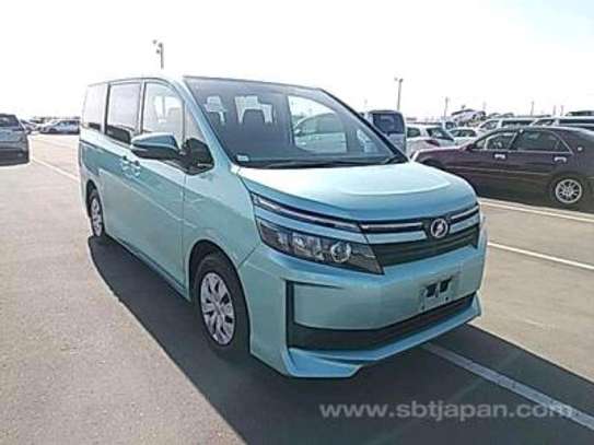 TOYOTA VOXY (MKOPO/ HIRE PURCHASE ACCEPTED image 1