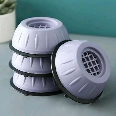 Universal  Shock and Noise Cancelling Anti-Vibration Pads* image 1